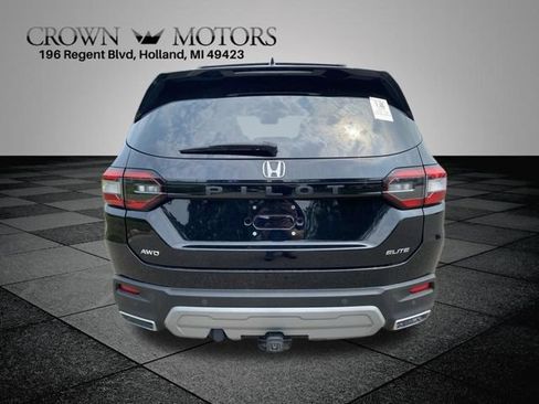 Used 2024 Honda Pilot Elite image 10