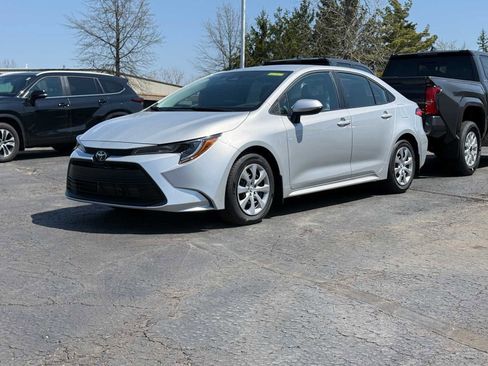 New 2026 Toyota Corolla LE FWD image 1