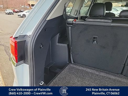 Used 2023 Volkswagen Atlas SE image 51