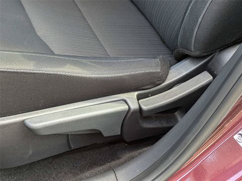 Used 2025 Nissan Sentra SV FWD image 21