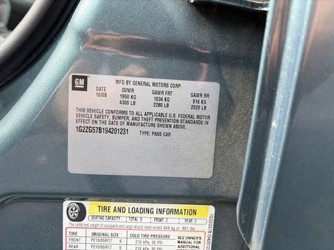 Used 2009 Pontiac G6 Sedan w/ Preferred Package FWD image 5