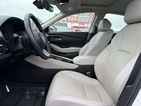 Certified 2025 Honda Accord Touring image 8