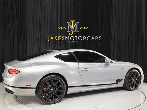 Used 2023 Bentley Continental GT Speed AWD/4WD image 10