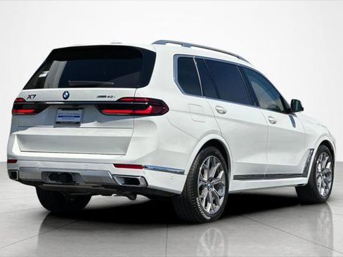 Used 2023 BMW X7 xDrive40i w/ Premium Package image 5