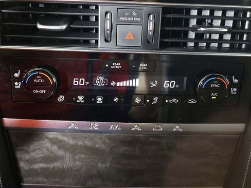 Used 2024 Nissan Armada Platinum image 52