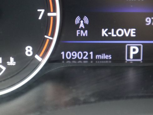 Used 2020 Nissan Altima 2.5 SR w/ Premium Package image 18