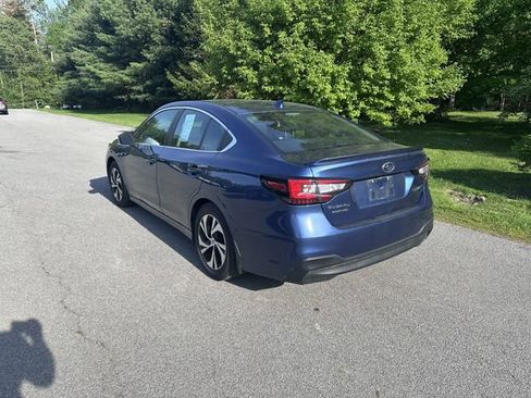 Used 2022 Subaru Legacy Premium AWD/4WD image 5