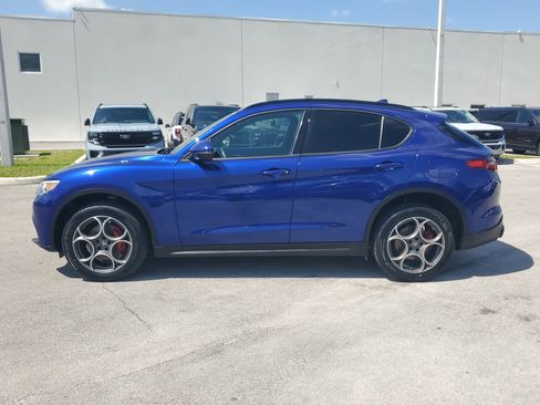 Used 2022 Alfa Romeo Stelvio Sprint RWD image 8