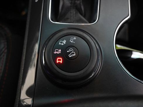 Used 2017 Ford Explorer Sport w/ Equipment Group 401A AWD/4WD image 34