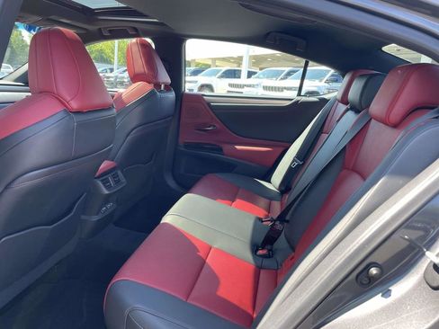 Used 2022 Lexus ES 350 F Sport image 18