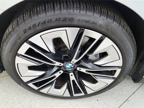 Used 2026 BMW 540i xDrive image 59