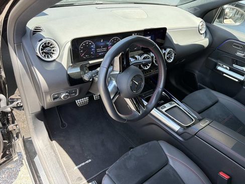 Used 2025 Mercedes-Benz GLA 250 image 18