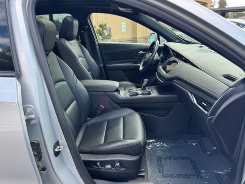 Used 2019 Cadillac XT4 Sport w/ Cold Weather Package AWD/4WD image 22