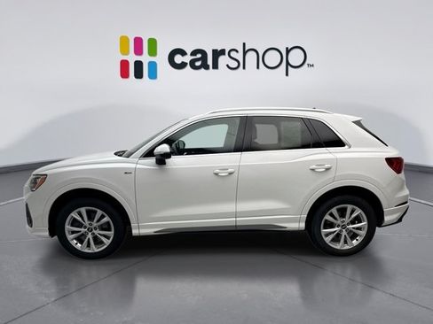 Used 2021 Audi Q3 2.0T Premium w/ Convenience Package AWD/4WD image 2