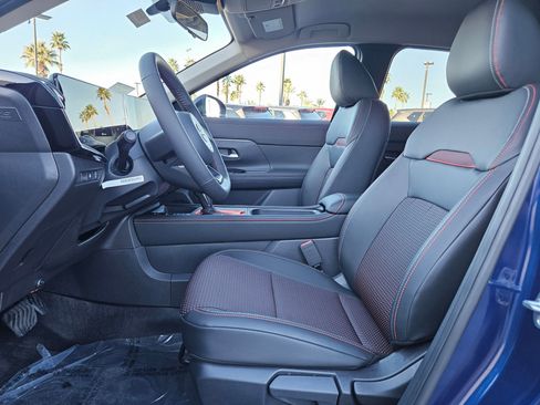 New 2026 Nissan Kicks SR FWD image 12