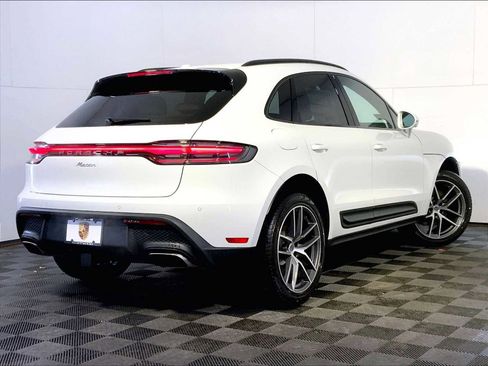 New 2026 Porsche Macan AWD/4WD image 7