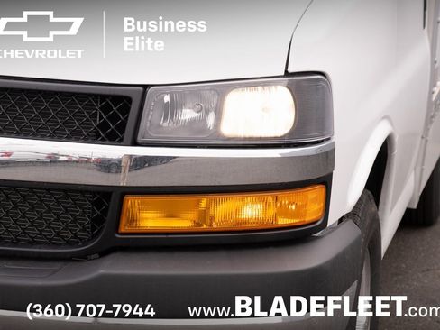 New 2024 Chevrolet Express 3500 w/ Power Convenience Package RWD image 10