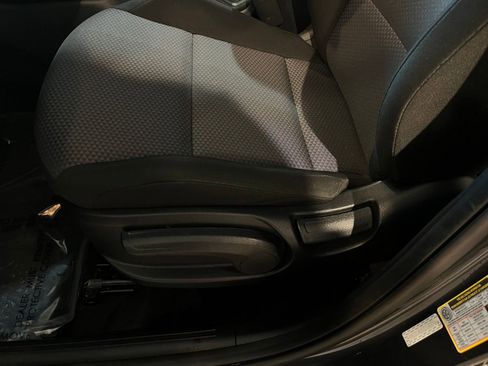 Used 2025 Kia Soul LX w/ LX Technology Package image 22