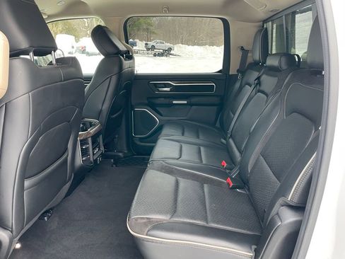Used 2019 RAM 1500 Laramie image 17