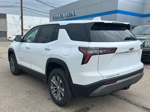 New 2026 Chevrolet Equinox LT AWD/4WD image 9