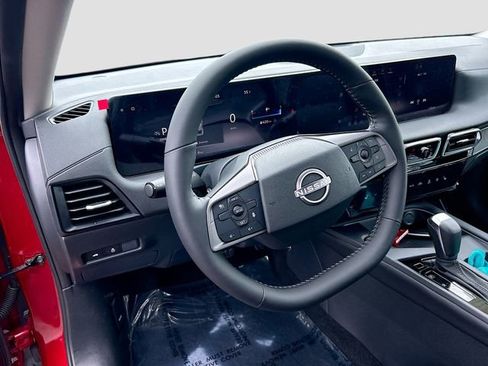 New 2026 Nissan Sentra SV FWD image 8