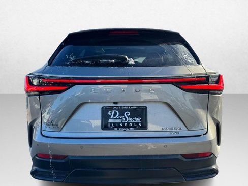 Used 2023 Lexus NX 350 AWD w/ Luxury Package image 6