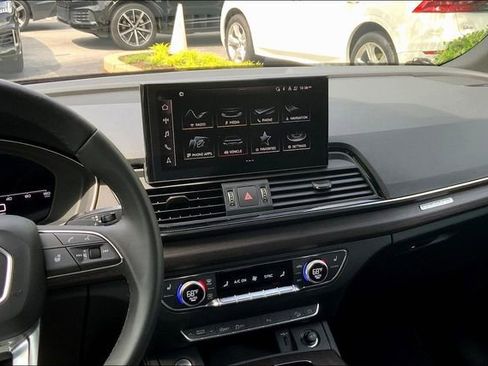 Used 2023 Audi Q5 2.0T Premium Plus image 6