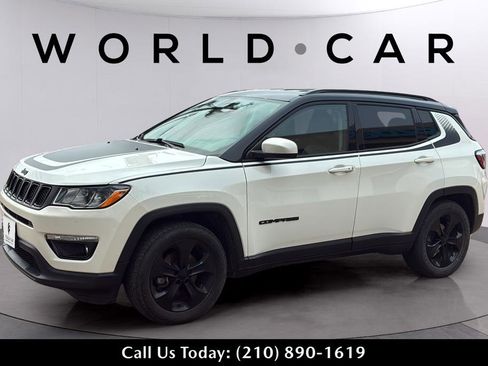 Used 2021 Jeep Compass Latitude image 11