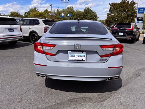 Used 2022 Honda Accord Sport Special Edition image 6