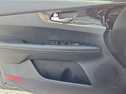 Used 2023 Kia Forte GT-Line w/ GT-Line Technology Package image 30