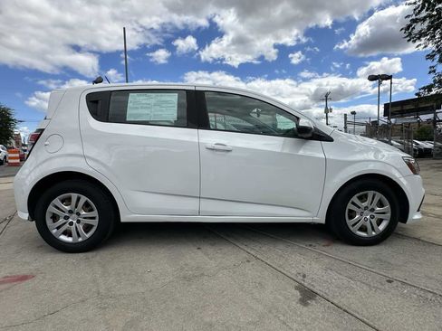 Used 2019 Chevrolet Sonic LT image 4