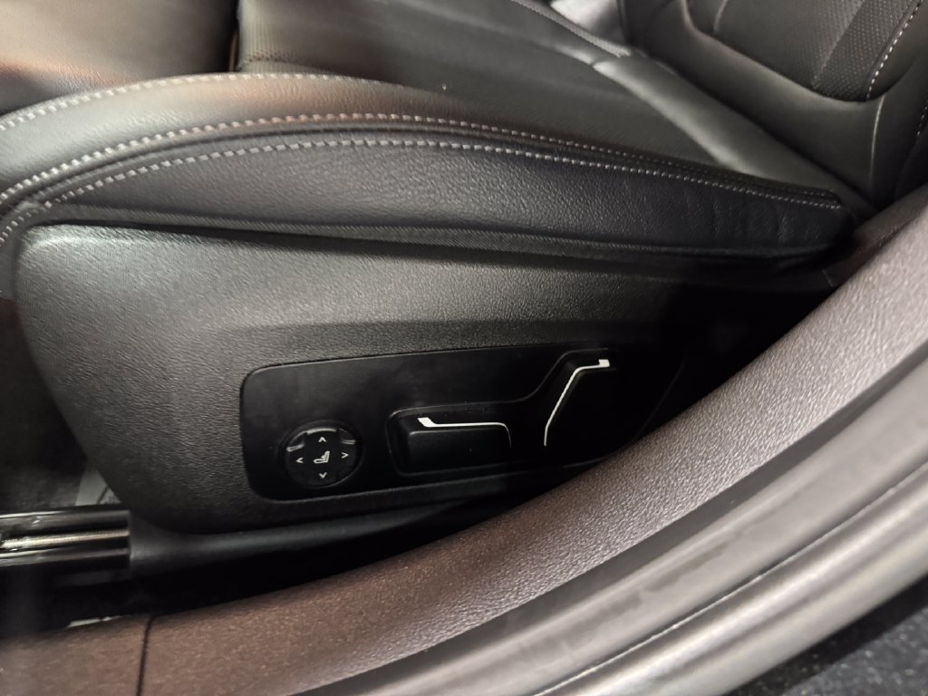 Used 2024 BMW M340i xDrive w/ Premium Package AWD/4WD image 18