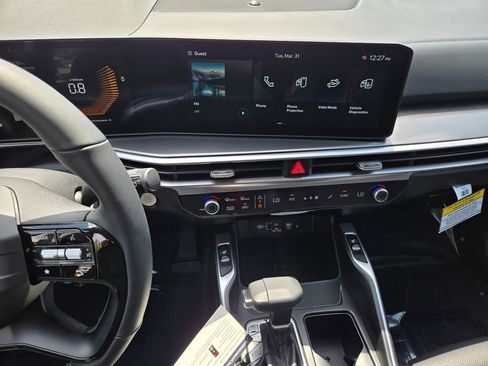 New 2026 Kia Sorento S FWD image 22