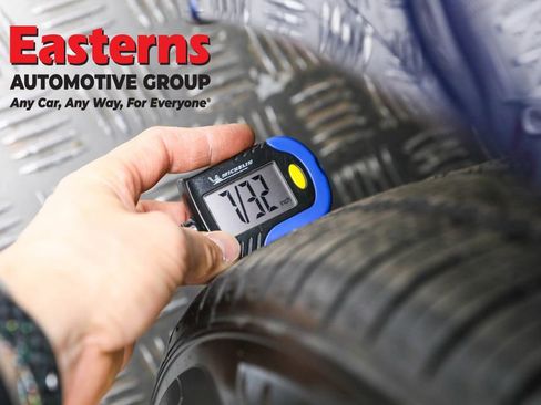 Used 2020 Tesla Model 3 Standard Range Plus image 25