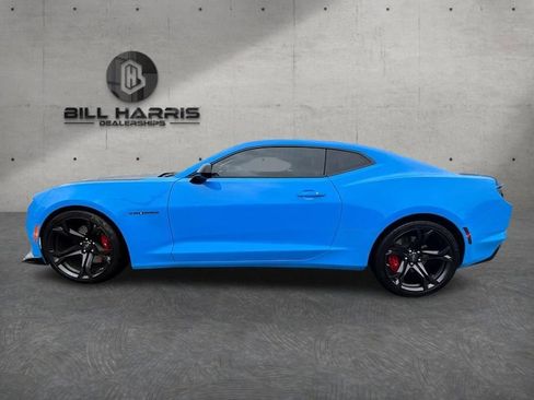 Used 2022 Chevrolet Camaro SS RWD image 10