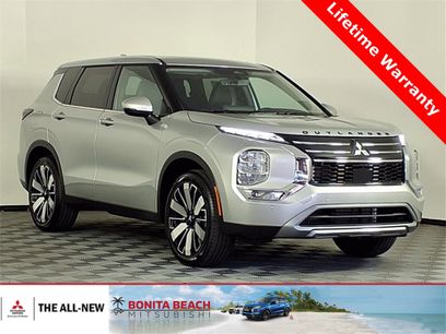 New 2025 Mitsubishi Outlander SE
