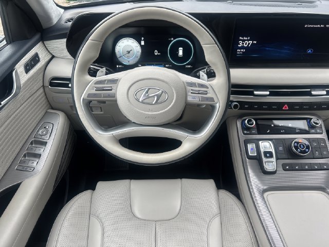 Certified 2024 Hyundai Palisade Calligraphy AWD/4WD image 17