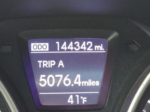 Used 2013 Hyundai Elantra GT w/ Style Pkg image 38