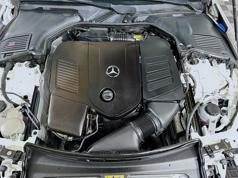 Used 2024 Mercedes-Benz C 300 4MATIC Sedan image 33