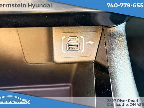 Used 2023 Jeep Compass Limited w/ Sun and Sound Group AWD/4WD image 22