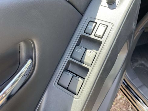 New 2026 Nissan Frontier SV w/ SV Convenience Package RWD image 17