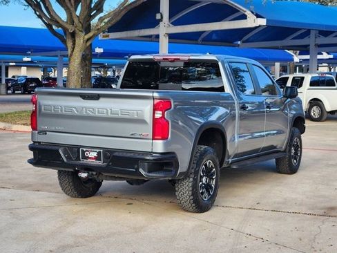 Used 2024 Chevrolet Silverado 1500 ZR2 w/ Technology Package image 15