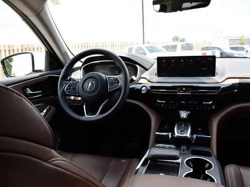 Certified 2023 Acura MDX SH-AWD w/ Technology Package image 19