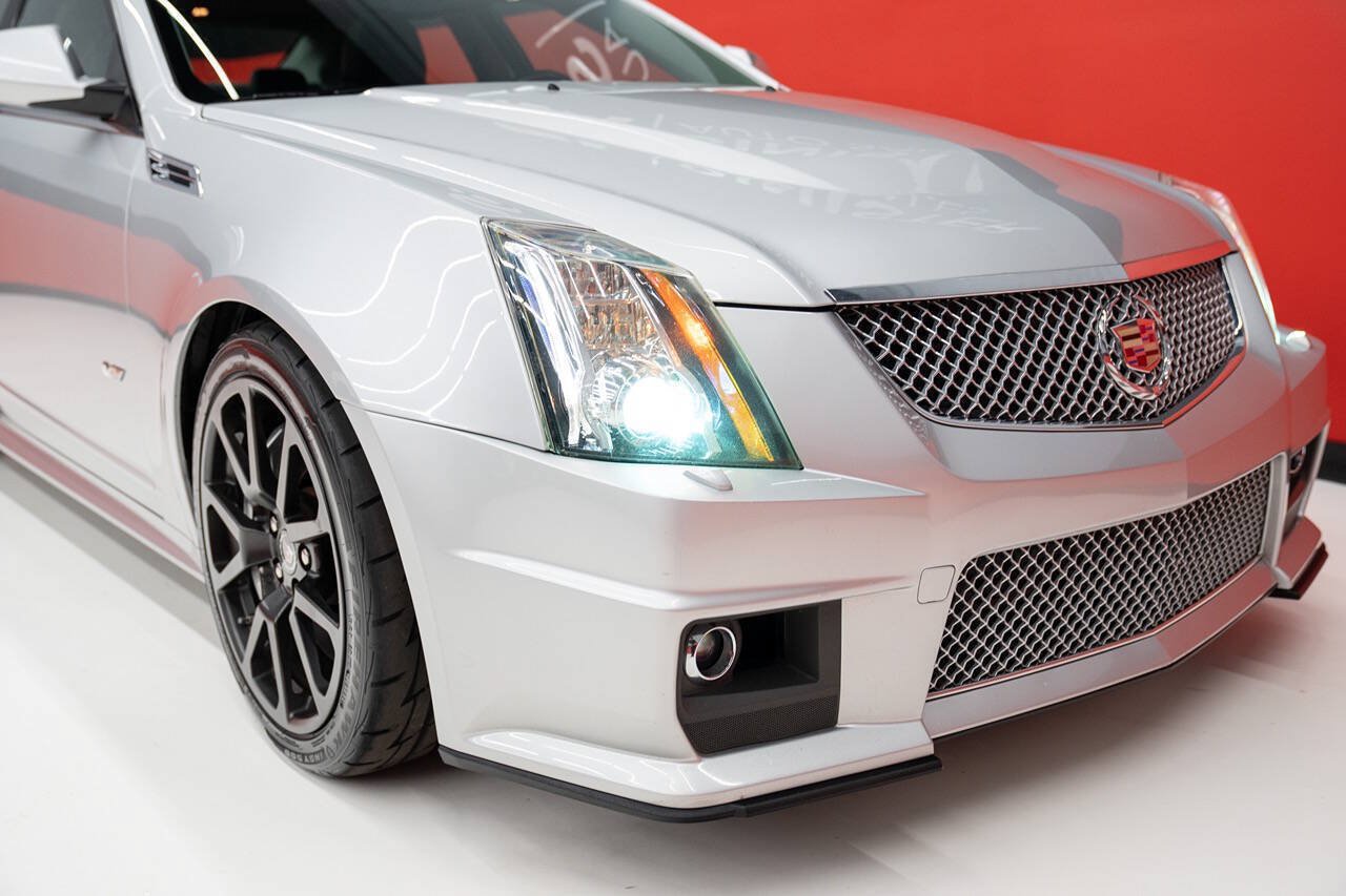 Used 2010 Cadillac CTS V RWD image 57