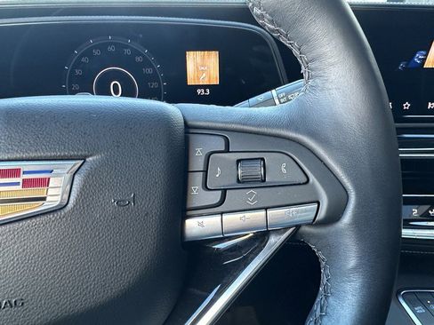 Certified 2024 Cadillac Escalade Sport w/ LPO, ONYX Package image 22