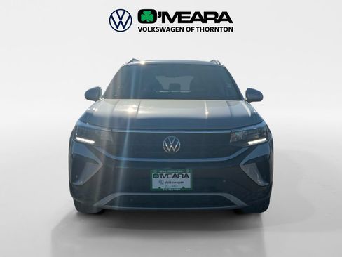Used 2023 Volkswagen Taos SE w/ Black Wheel Package AWD/4WD image 8