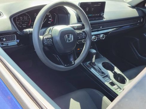 Used 2023 Honda Civic LX image 5
