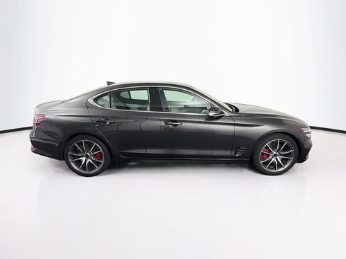 Used 2025 Genesis G70 2.5T RWD image 10