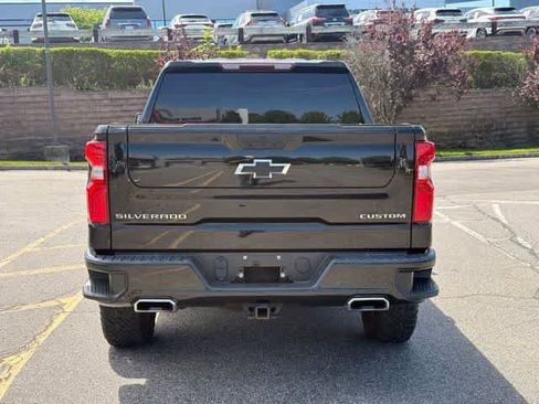 Used 2022 Chevrolet Silverado 1500 Custom Trail Boss w/ Safety Confidence Package AWD/4WD image 5