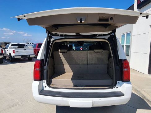 Used 2015 Chevrolet Tahoe LT AWD/4WD image 27